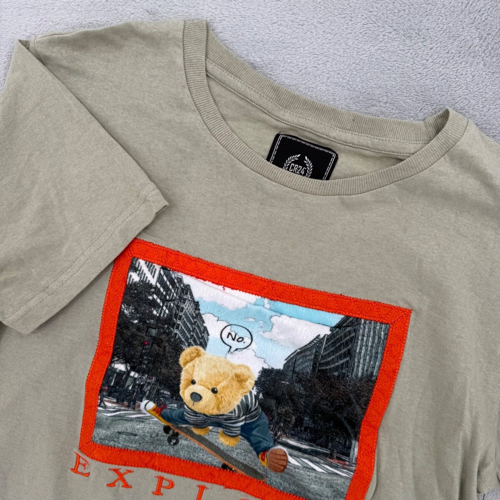 Chrome Edge CR24 Mens Explore Skateboard Bear‎ Graphic T-Shirt Khaki Sz 18 Small